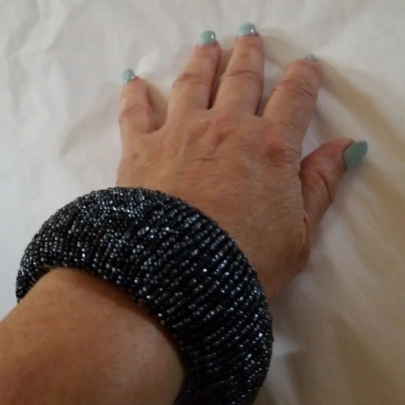 Vintage‎ Beaded  shimmer cuff - Picture 2 of 7